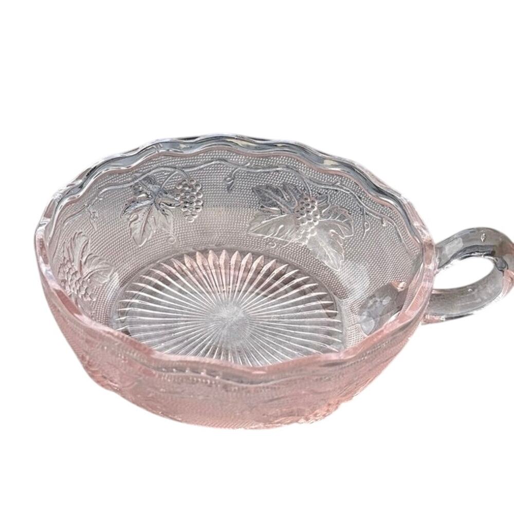 Westmoreland, pink depression, glass, selenium, antique berry bowl